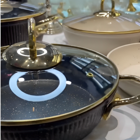 Kit Jogo de Panelas Golden Life Antiaderente Dourado em Cerâmico + Utensílios (BRINDE)