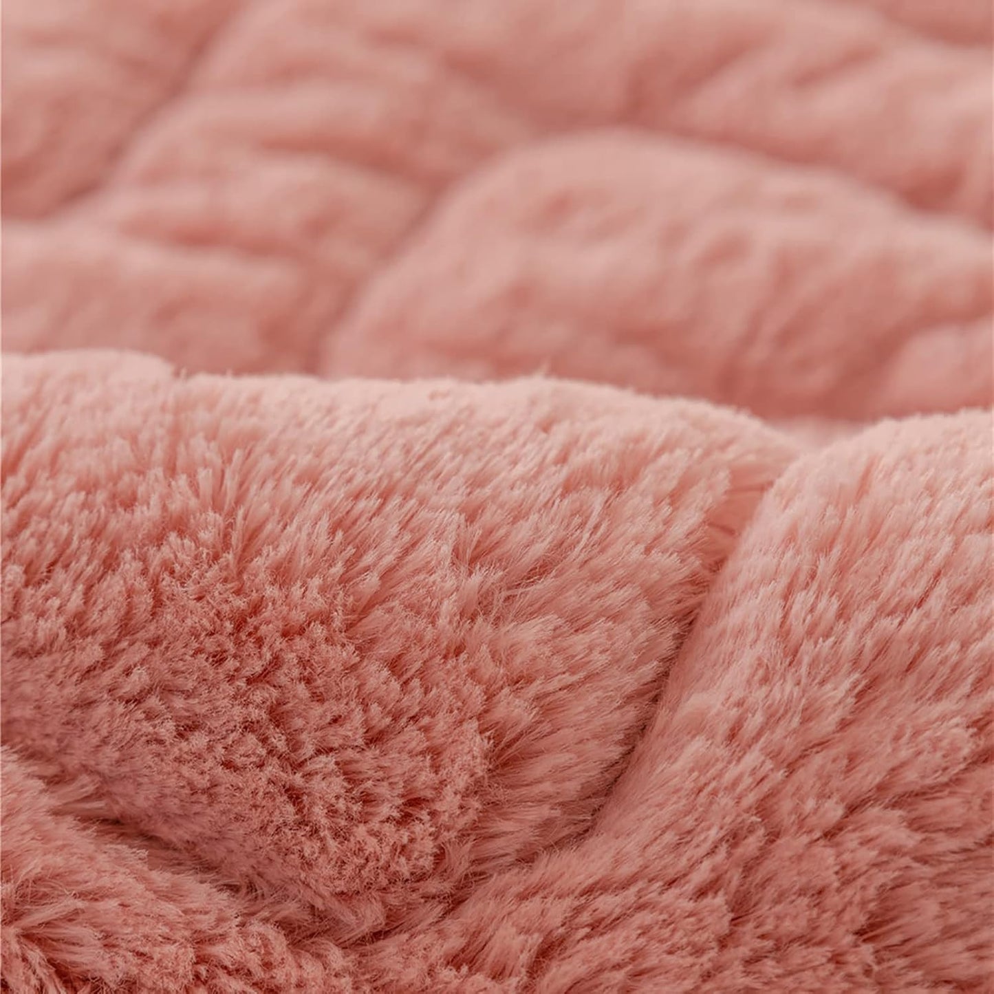 [Pague 1, Leve 2] Capa de Sofá Isabelle + 2 Almofadas (BRINDE)